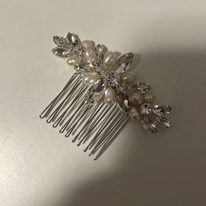 Brand new never worn Darren colburn hair barrett